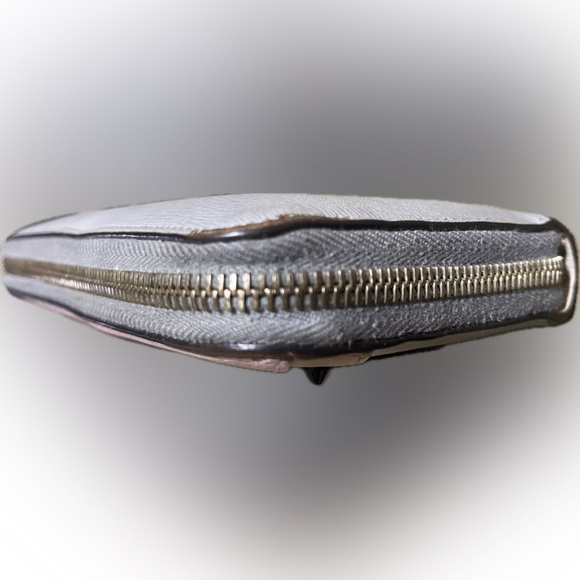 FENDI Vitello Elite Monster Eyes Zip Around Long Wallet Gray/Pink COA - Picture 6 of 8